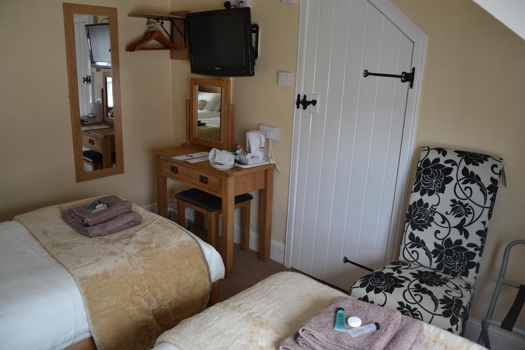 Crown Hotel Corwen Kamer foto